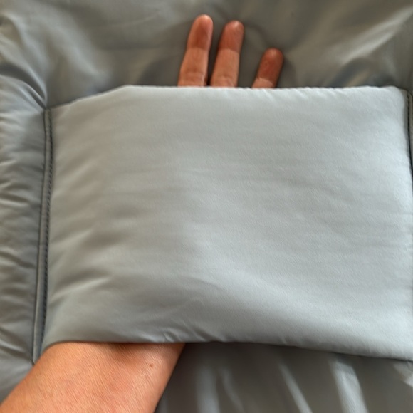 WILO The Label Sky~Baby Blue Large Puffer Tote Pocket Travel Bag Weekender 16X14 - Picture 10 of 10